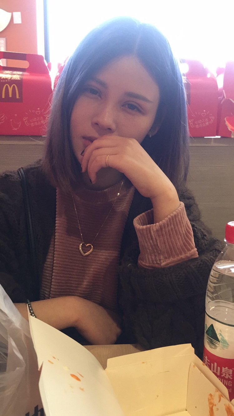 来自王贝贝的腔友圈