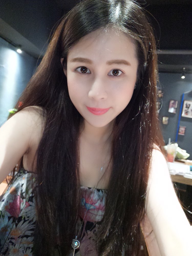 来自陈小依的腔友圈